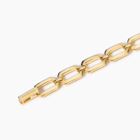 Pulsera Mabina, Escándalo en la Corte