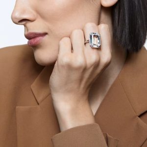 Anillo de Cóctel Swarovski, Mesmera