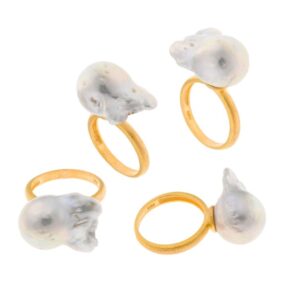 Sortija Perla Barroca Salvatore, Helénica