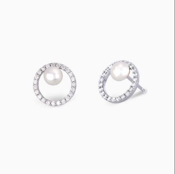 Pendientes Mabina, Amanecer