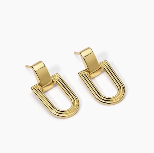 Pendientes Mabina, Roma